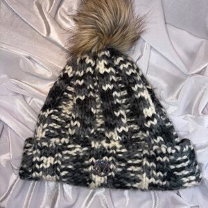Authentic Lululemon Black, Grey & Cream Knit Beanie - Detachable Pom